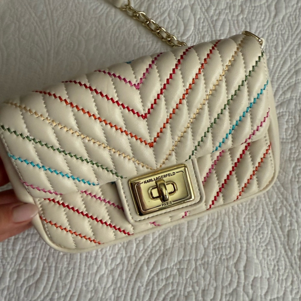 Cream and Red Quilted Clutch with Gold Clasp